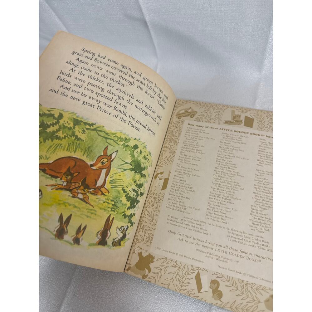 A Little Golden Book-Walt Disney's Bambi VINTAGE - Picture 4 of 6